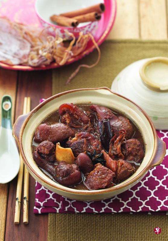 海南鱿鱼南乳猪脚 海南鱿鱼南乳猪脚