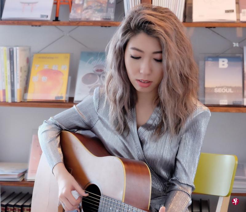 曲婉婷的成长深受中西方文化的影响,这都反映在她的作品和作风里。(环球音乐提供) 曲婉婷的成长深受中西方文化的影响,这都反映在她的作品和作风里。(环球音乐提供)