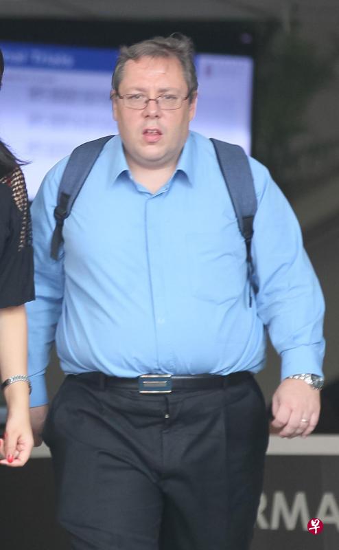 被告麦克哈栋被指企图安排卧底警员出国嫖雏妓。(档案照) 被告麦克哈栋被指企图安排卧底警员出国嫖雏妓。(档案照)