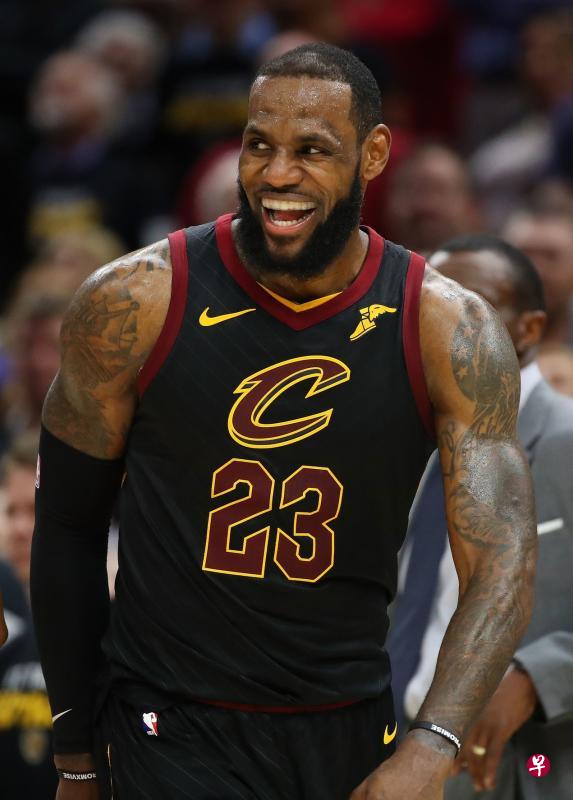 骑士球星詹姆斯曾三次赢得总冠军。(法新社) 骑士球星詹姆斯曾三次赢得总冠军。(法新社)