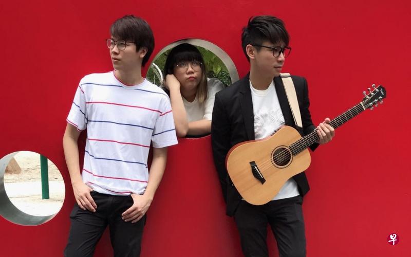 ONLY潘泳任(左)、刘嘉慧(中)将与吉他手Morgan同台。(受访者提供) ONLY潘泳任(左)、刘嘉慧(中)将与吉他手Morgan同台。(受访者提供)