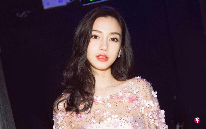 Angelababy在中国人气高,中国电视剧片酬居香港女星之首。(互联网) Angelababy在中国人气高,中国电视剧片酬居香港女星之首。(互联网)
