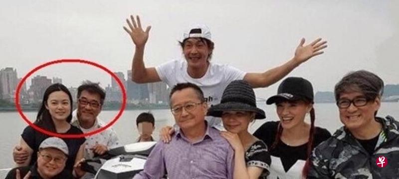 据报道,李宗盛和33岁的千惠(红圈者)低调结婚三年。 据报道,李宗盛和33岁的千惠(红圈者)低调结婚三年。