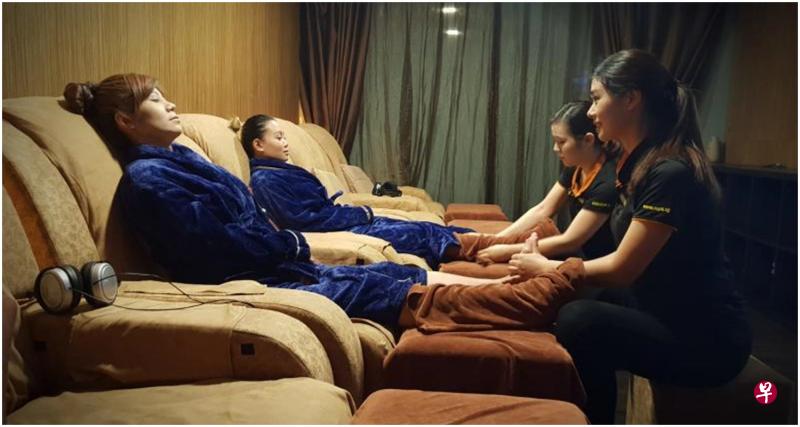 新按摩院法令实施后,本地按摩与水疗行业受到冲击,但在业者积极反馈下,当局已为新措施“松绑”,为申请上诉的按摩业者提供“宽限期”。(受访者提供) 新按摩院法令实施后,本地按摩与水疗行业受到冲击,但在业者积极反馈下,当局已为新措施“松绑”,为申请上诉的按摩业者提供“宽限期”。(受访者提供)