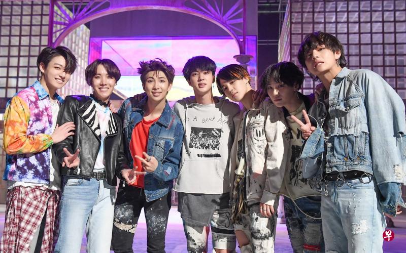 防弹少年团以“Fake Love”强势回归。(互联网) 防弹少年团以“Fake Love”强势回归。(互联网)