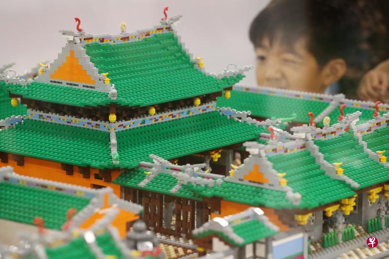 图为天福宫的模型。（何家俊摄）