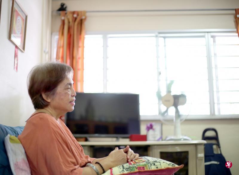 经历30年视障生活的庄心珍,被诊断患上第四期肺癌。(龙国雄摄) 经历30年视障生活的庄心珍,被诊断患上第四期肺癌。(龙国雄摄)
