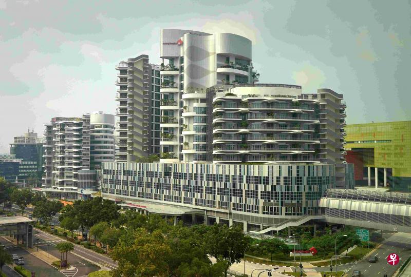 随着我国人口老龄化,过去三年,无论是急症医疗还是基层护理,使用各类医疗服务的病患都呈上升趋势,社区医院去年的住院病人人次增长率也继续超越急症医院。(海峡时报) 随着我国人口老龄化,过去三年,无论是急症医疗还是基层护理,使用各类医疗服务的病患都呈上升趋势,社区医院去年的住院病人人次增长率也继续超越急症医院。(海峡时报)