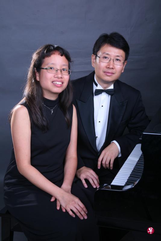 林晶晶(左)将与夫婿潘淳呈献舒伯特与勃拉姆斯双钢琴名作。(受访者提供) 林晶晶(左)将与夫婿潘淳呈献舒伯特与勃拉姆斯双钢琴名作。(受访者提供)