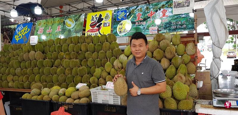 榴梿之家老板谢伟成。(陆佳丽 摄) 榴梿之家老板谢伟成。(陆佳丽 摄)