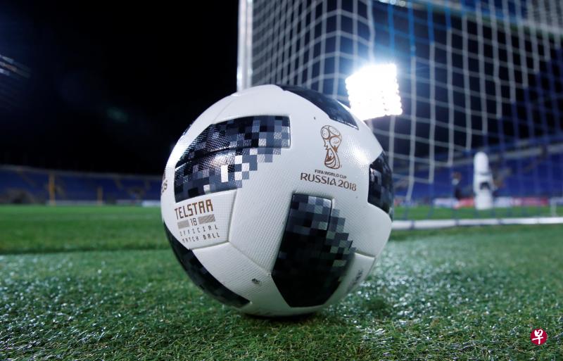 2018年俄罗斯FIFA世界杯官方比赛用球——Telstar18(路透社) 2018年俄罗斯FIFA世界杯官方比赛用球——Telstar18(路透社)
