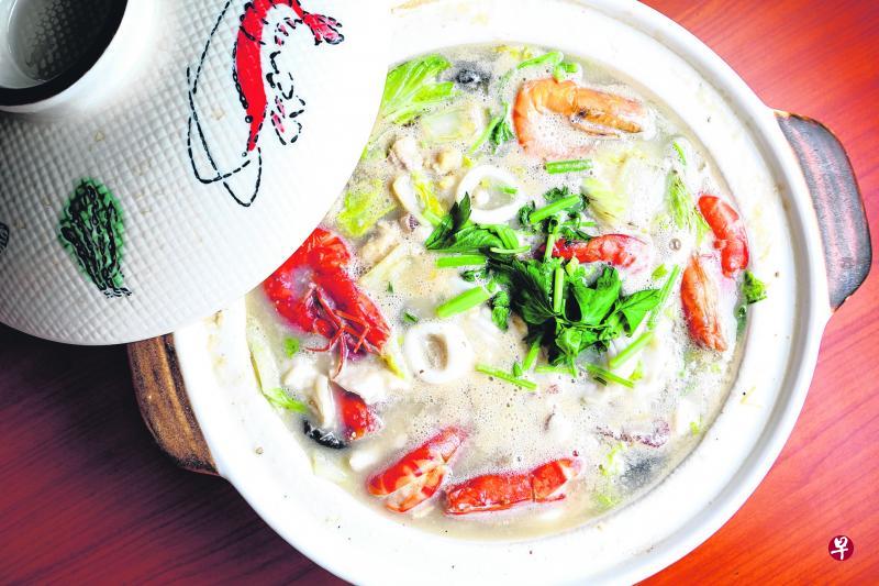 日本豚汤龙凤烩 日本豚汤龙凤烩