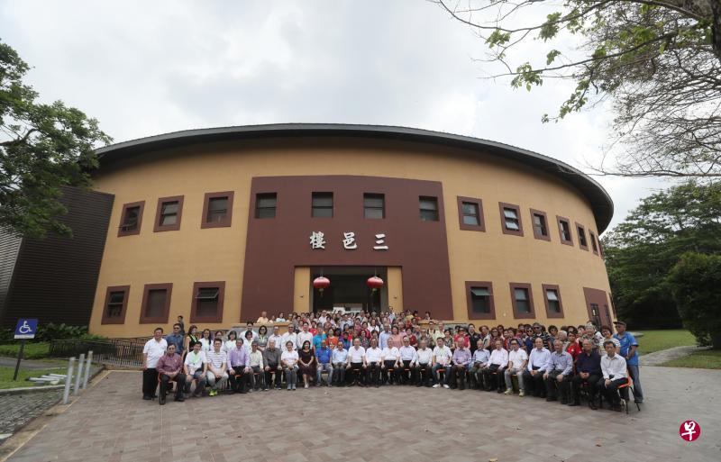 丰永大公会兴建的“三邑楼”将设立文化中心,推广本地客家文化并凝聚三邑乡亲感情。(吴伟国摄) 丰永大公会兴建的“三邑楼”将设立文化中心,推广本地客家文化并凝聚三邑乡亲感情。(吴伟国摄)