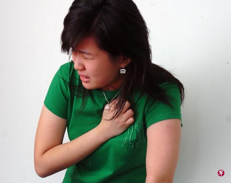 高胆固醇是导致心脏疾病的风险之一。(档案照) 高胆固醇是导致心脏疾病的风险之一。(档案照)