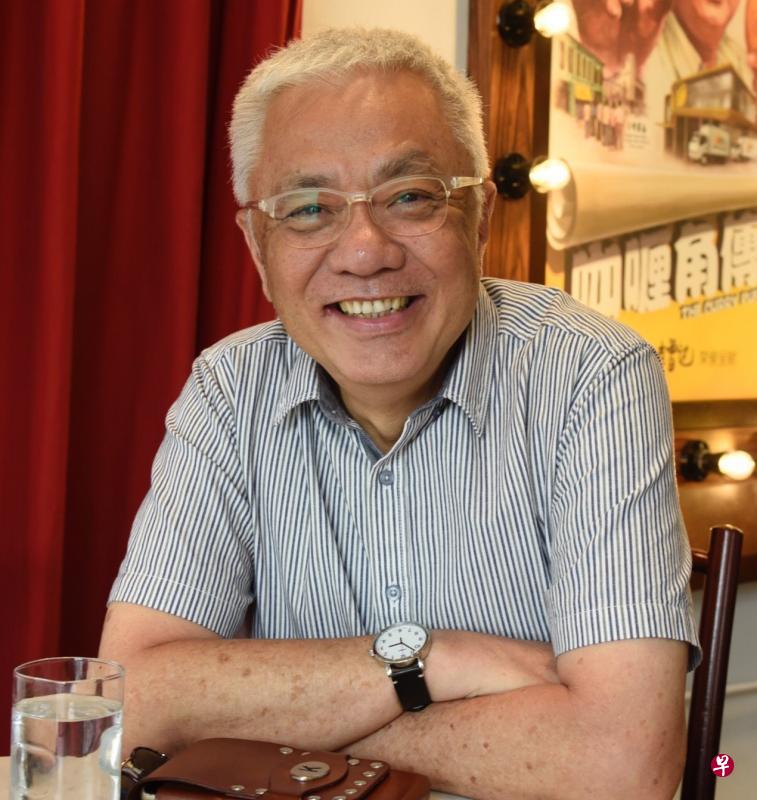 接手经营老曾记30年,韩权元把它从小摊位扩展至超过一百家店,遍布我国、马来西亚、印度尼西亚、澳大利亚和英国五个市场。(伍书永摄) 接手经营老曾记30年,韩权元把它从小摊位扩展至超过一百家店,遍布我国、马来西亚、印度尼西亚、澳大利亚和英国五个市场。(伍书永摄)
