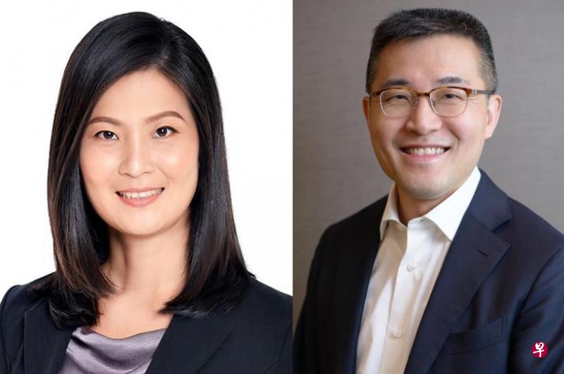 柯丽芬(左)将从明年1月1日起,从陈国强(右)的手中接过新加坡海事及港务管理局局长一职。(交通部提供) 柯丽芬(左)将从明年1月1日起,从陈国强(右)的手中接过新加坡海事及港务管理局局长一职。(交通部提供)