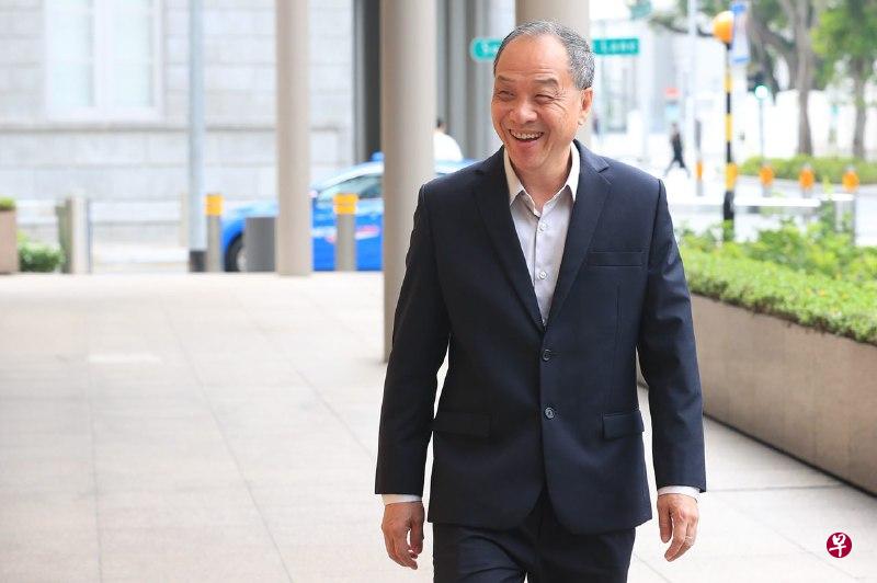 工人党市镇会审讯进入第九天。工人党前党魁刘程强接受盘问。(海峡时报) 工人党市镇会审讯进入第九天。工人党前党魁刘程强接受盘问。(海峡时报)