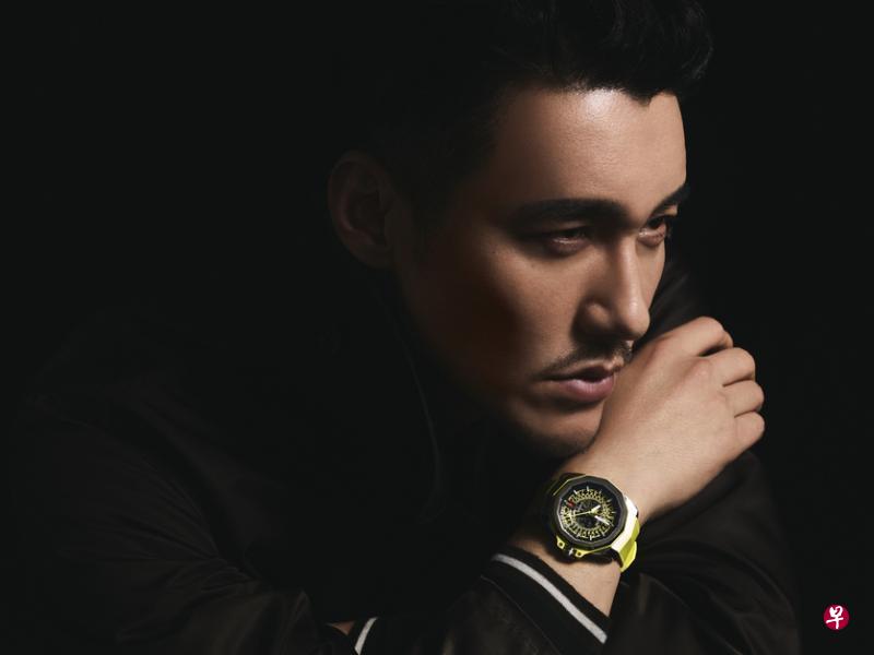 中国名模演员歌手胡兵出任昆仑表全球品牌大使。 中国名模演员歌手胡兵出任昆仑表全球品牌大使。