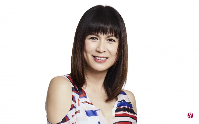 潘玲玲自认个性大喇喇,讲话很直接,她现在会看情况来讲话。(新传媒提供) 潘玲玲自认个性大喇喇,讲话很直接,她现在会看情况来讲话。(新传媒提供)