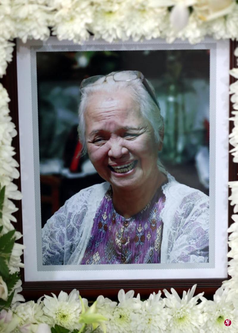 蛋糕店Smiling Orchid创办人胡嫣兰病逝,享年77岁。 蛋糕店Smiling Orchid创办人胡嫣兰病逝,享年77岁。