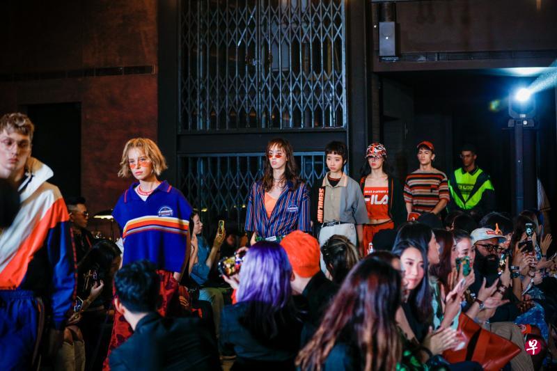 韩国潮牌D-Antidote亮相上海时装周,发布2019春夏系列。(各品牌提供照片) 韩国潮牌D-Antidote亮相上海时装周,发布2019春夏系列。(各品牌提供照片)