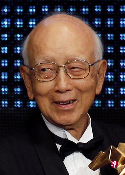 邹文怀在2011年获第五届亚洲电影大奖颁发终身成就奖。(路透社) 邹文怀在2011年获第五届亚洲电影大奖颁发终身成就奖。(路透社)