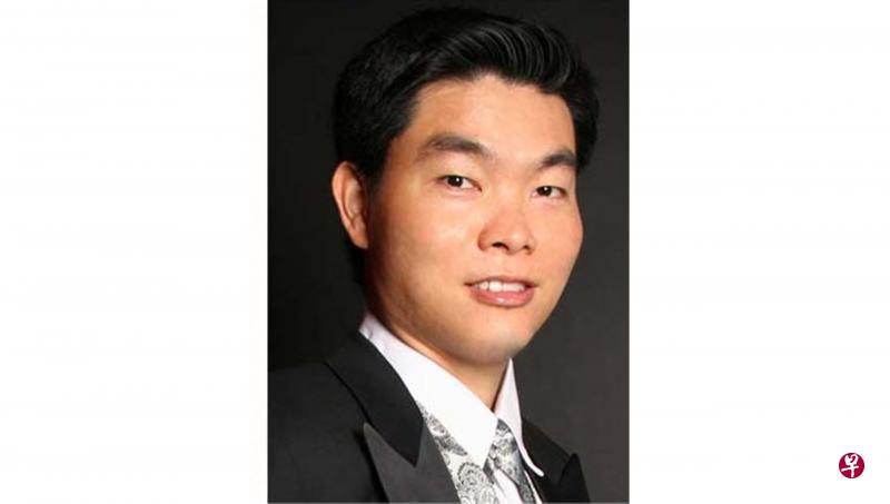 鹰眼科中心(Eagle Eye Centre)郑渊泉医生。 鹰眼科中心(Eagle Eye Centre)郑渊泉医生。