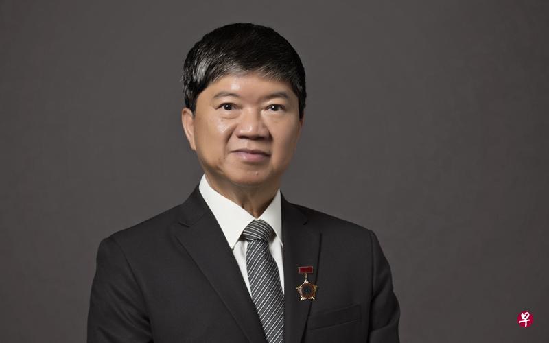 陈德阳:楷新集团业务能在人口9600万的越南开花结果,主要是集团抢占先机,及时抓紧越南经济蓬勃发展带来的各种商机。(受访者提供) 陈德阳:楷新集团业务能在人口9600万的越南开花结果,主要是集团抢占先机,及时抓紧越南经济蓬勃发展带来的各种商机。(受访者提供)