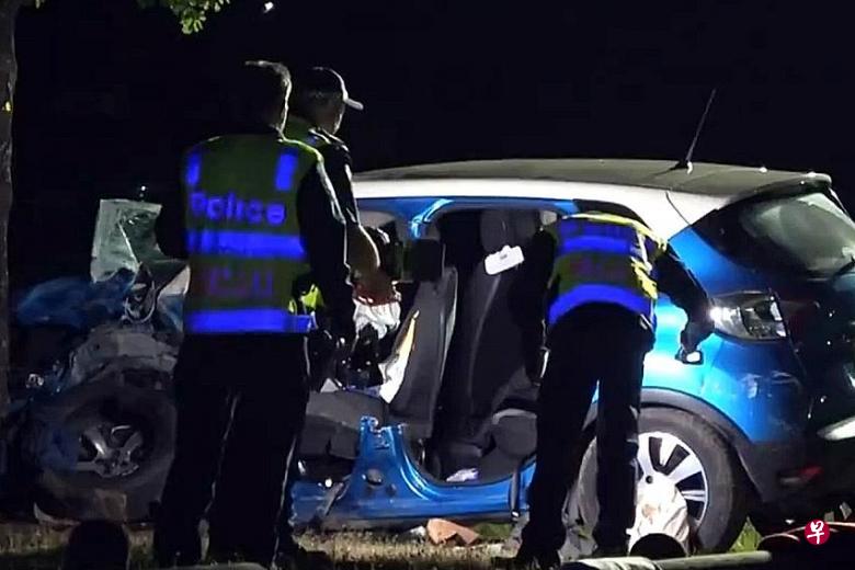 五名新加坡学生在墨尔本遇车祸,其中两人受重伤送院治疗。(9News视频截图) 五名新加坡学生在墨尔本遇车祸,其中两人受重伤送院治疗。(9News视频截图)