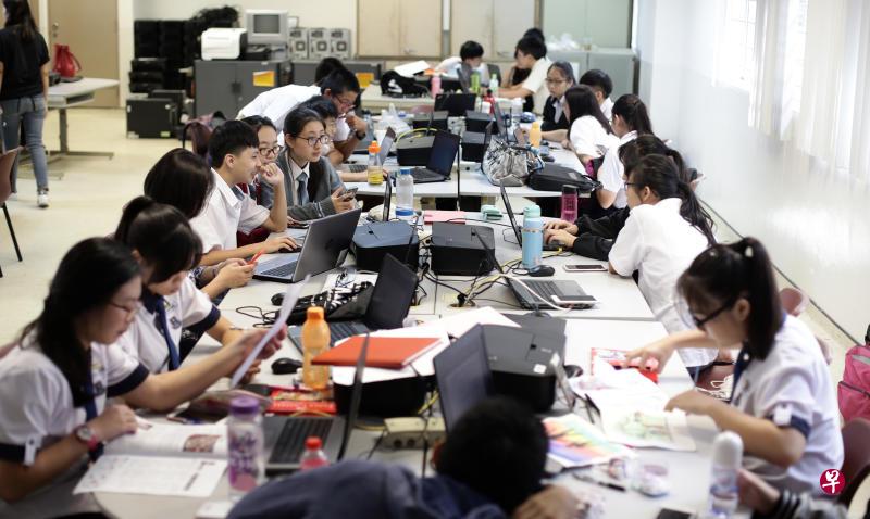 中学分配制度应该让小六毕业生尽可能入读住家附近的中学,这可以让学生有足够的时间休息,养足精神上课。(档案照) 中学分配制度应该让小六毕业生尽可能入读住家附近的中学,这可以让学生有足够的时间休息,养足精神上课。(档案照)