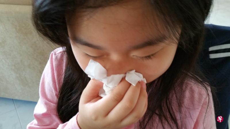 孩子感冒症状长时间未消,有可能是其他病因所致。(档案照) 孩子感冒症状长时间未消,有可能是其他病因所致。(档案照)