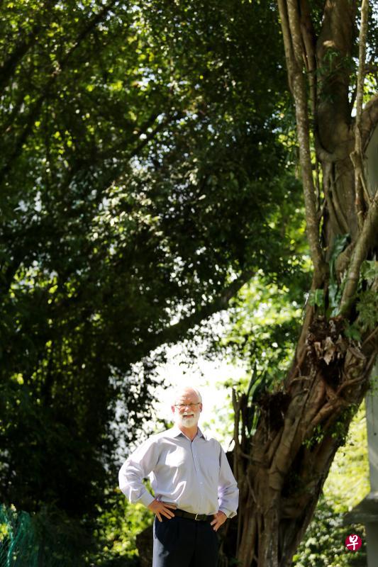 ▲赫斯:人类不会随意拆毁百年历史的庙宇或教堂,却毫不犹豫毁掉生长了几百年的树林。(龙国雄摄) ▲赫斯:人类不会随意拆毁百年历史的庙宇或教堂,却毫不犹豫毁掉生长了几百年的树林。(龙国雄摄)