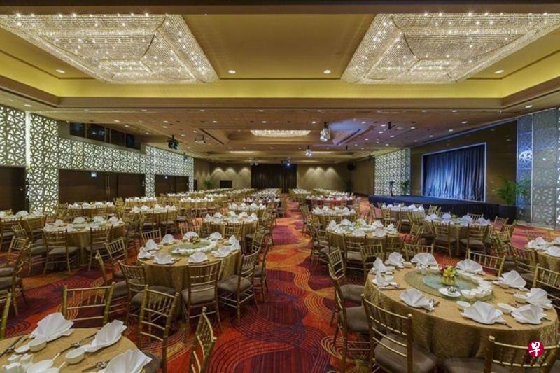 175人上周末至本周一在乌节文华酒店宴会厅进餐后出现食物中毒症状。(档案照) 175人上周末至本周一在乌节文华酒店宴会厅进餐后出现食物中毒症状。(档案照)