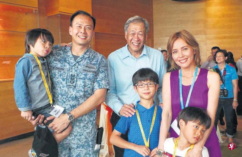 郑惠玉一家。(档案照) 郑惠玉一家。(档案照)