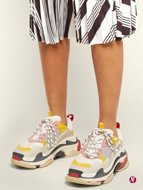 Balenciaga老爹鞋。(互联网照片) Balenciaga老爹鞋。(互联网照片)