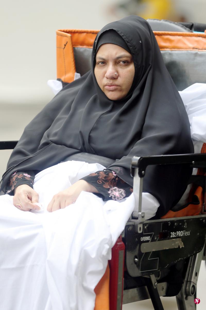 被告阿妮塔达姆10月上庭时称身体不适送院。(档案照) 被告阿妮塔达姆10月上庭时称身体不适送院。(档案照)