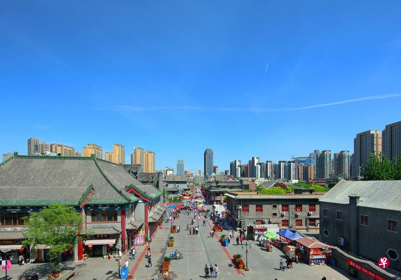 俯瞰天津鼓楼文化街。 俯瞰天津鼓楼文化街。