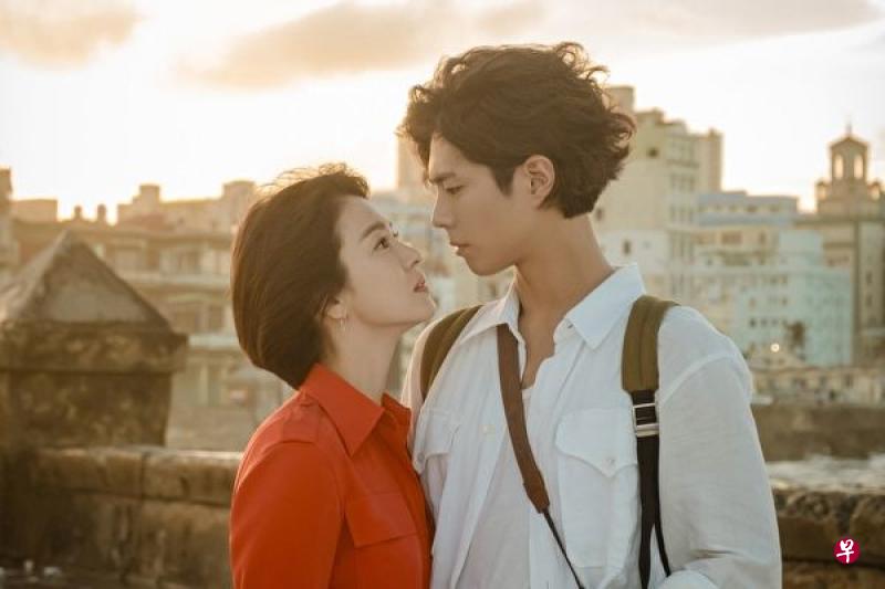 宋慧乔、朴宝剑主演的《男朋友》被批剧情不合理。 宋慧乔、朴宝剑主演的《男朋友》被批剧情不合理。