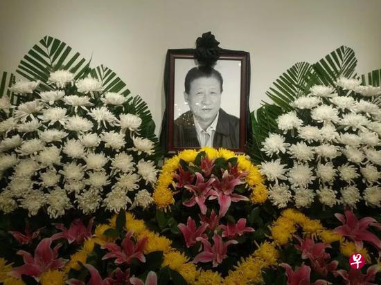 告别仪式现场。( 中直育英同学会官网) 告别仪式现场。( 中直育英同学会官网)