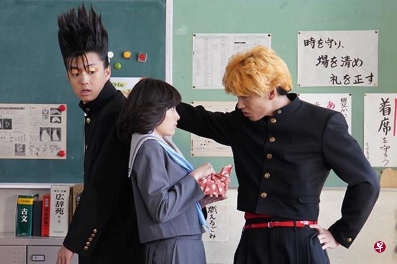 伊藤健太郎(左起)、清野菜名、贺来贤人展开热血的校园生活。(互联网) 伊藤健太郎(左起)、清野菜名、贺来贤人展开热血的校园生活。(互联网)