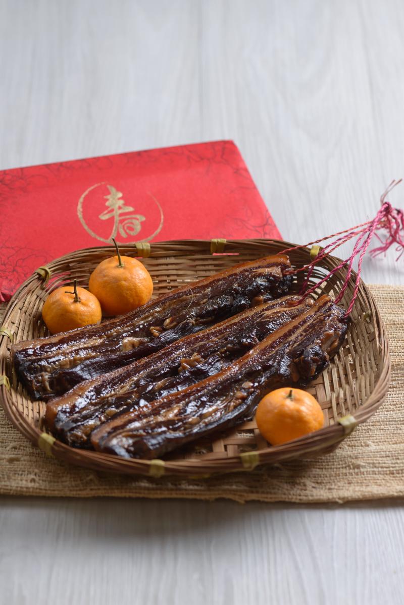 【新年年菜】步步高升 (玫瑰腊肉)。 《优1周》/uweekly.sg 【新年年菜】步步高升 (玫瑰腊肉)。 《优1周》/uweekly.sg