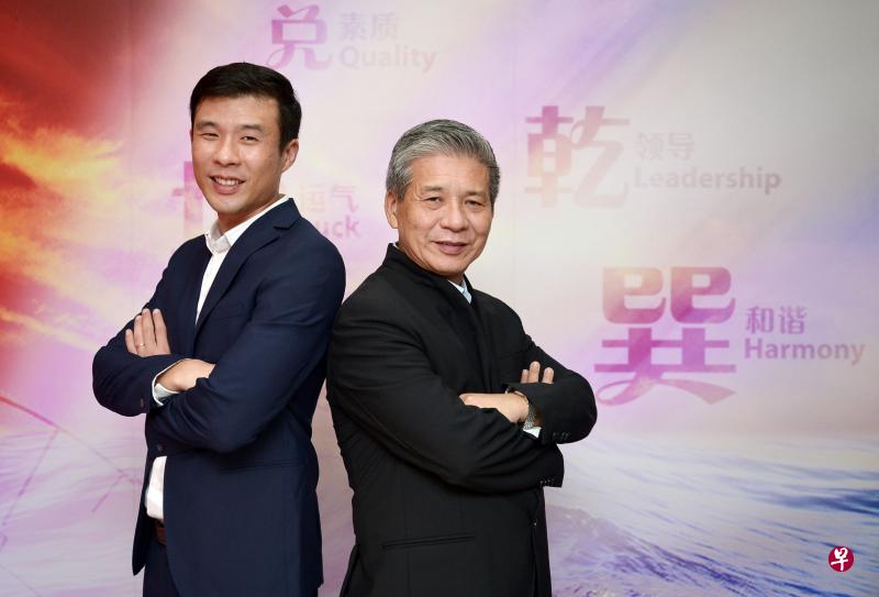 正道集团首席风水命理师陈军荣与儿子陈俊元。(档案照) 正道集团首席风水命理师陈军荣与儿子陈俊元。(档案照)