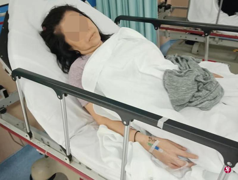 妻子因血液感染入院,又查出肾结石,相信医药费高达数万元。(取自面簿) 妻子因血液感染入院,又查出肾结石,相信医药费高达数万元。(取自面簿)