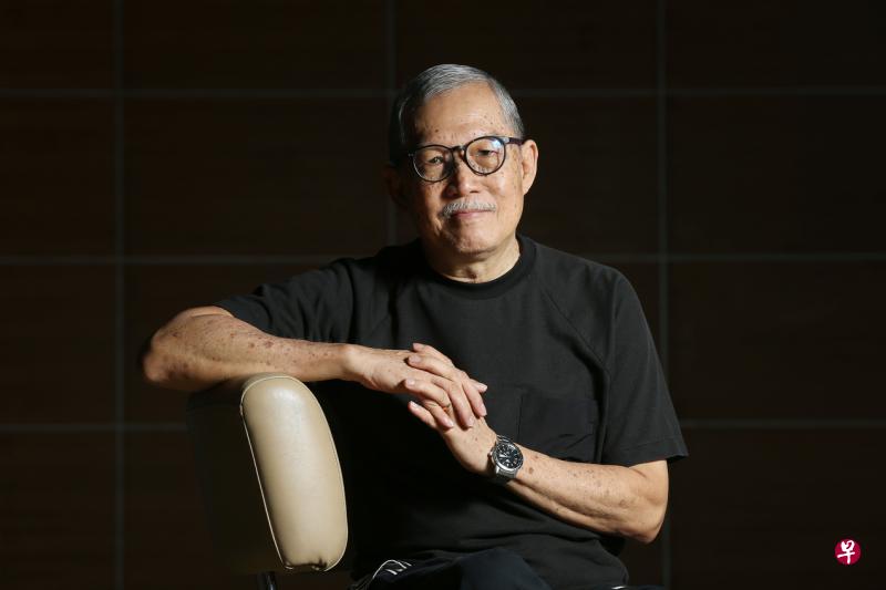 丁云80年代定居新加坡，2000年全职写作至今。（梁伟康摄影）