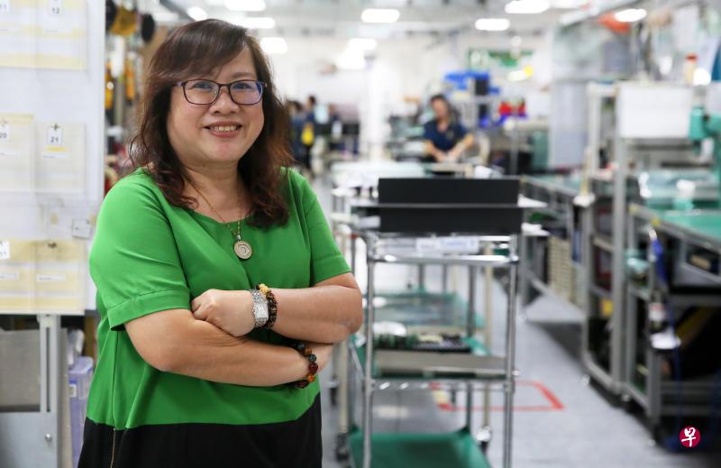 王美仙在日资跨国企业横河电机亚洲工作38年。(洪璐华摄) 王美仙在日资跨国企业横河电机亚洲工作38年。(洪璐华摄)