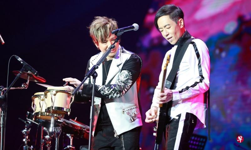 叶世荣(左)、黄贯中。(互联网) 叶世荣(左)、黄贯中。(互联网)