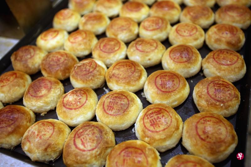 潮州传统饼家泰茂栈在2011年9月结业后,被面包物语集团收购,扭转老字号饼家走入历史的命运。(档案照) 潮州传统饼家泰茂栈在2011年9月结业后,被面包物语集团收购,扭转老字号饼家走入历史的命运。(档案照)