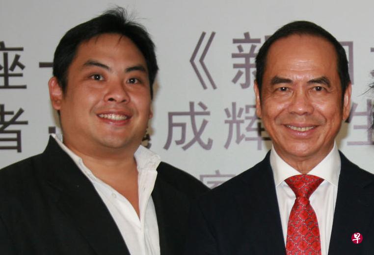 魏国龙（左）是本地“薄饼大王”魏成辉的幼子。（档案照）