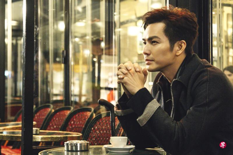 钟汉良在《凉生,我们可不可以不忧伤》中饰演的“程天佑”是个外表冷酷、内心温柔细腻的总裁。(互联网) 钟汉良在《凉生,我们可不可以不忧伤》中饰演的“程天佑”是个外表冷酷、内心温柔细腻的总裁。(互联网)