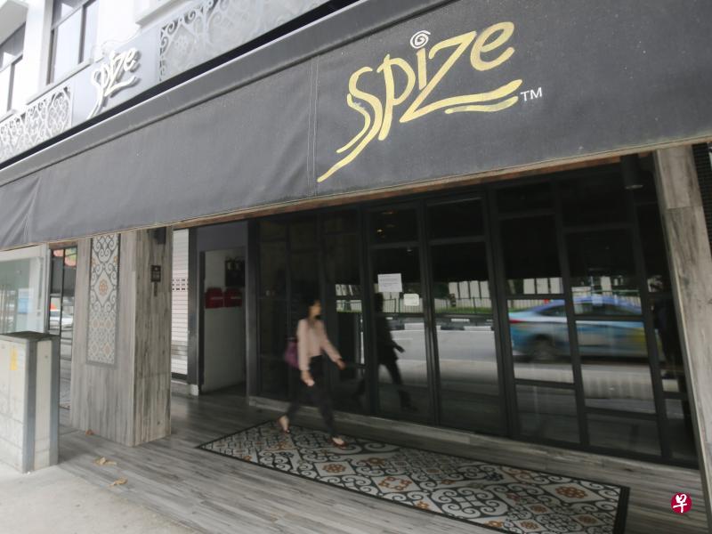 去年11月，里峇峇利路Spize餐馆有82人在用餐后陆续出现不适，其中47人住院治疗，一人不幸死亡。（档案照片）